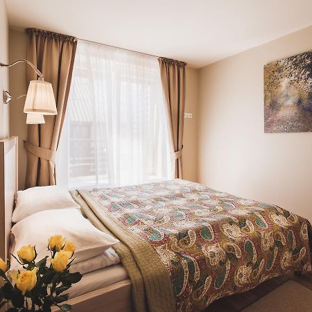 Palangos Vila Apartments Паланга Екстер'єр фото