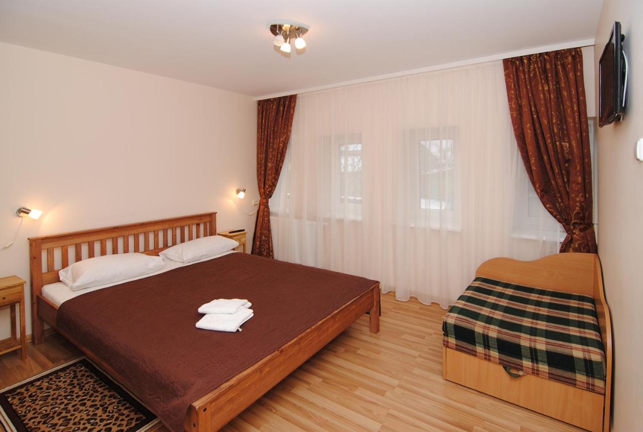 Palangos Vila Apartments Паланга Екстер'єр фото