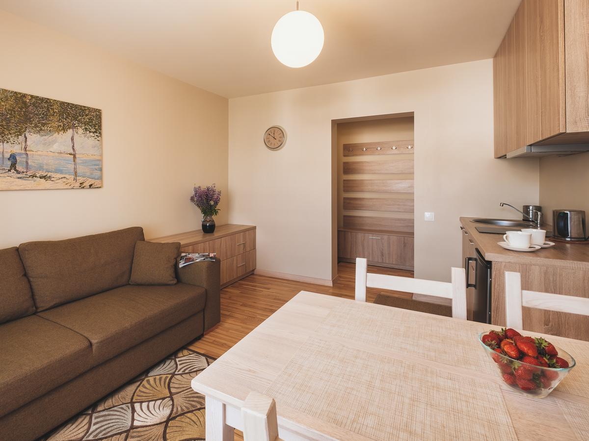 Palangos Vila Apartments Паланга Екстер'єр фото