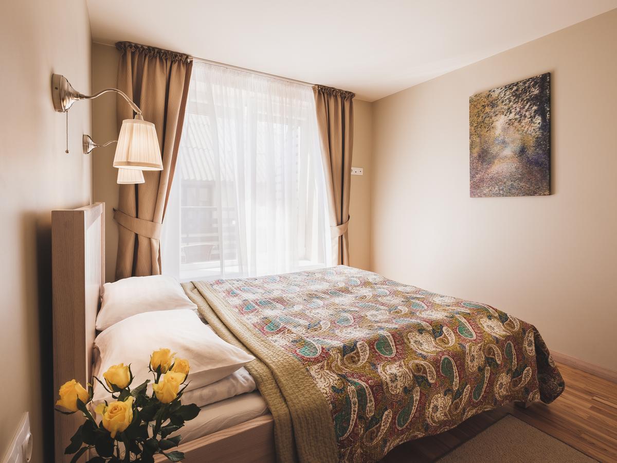 Palangos Vila Apartments Паланга Екстер'єр фото
